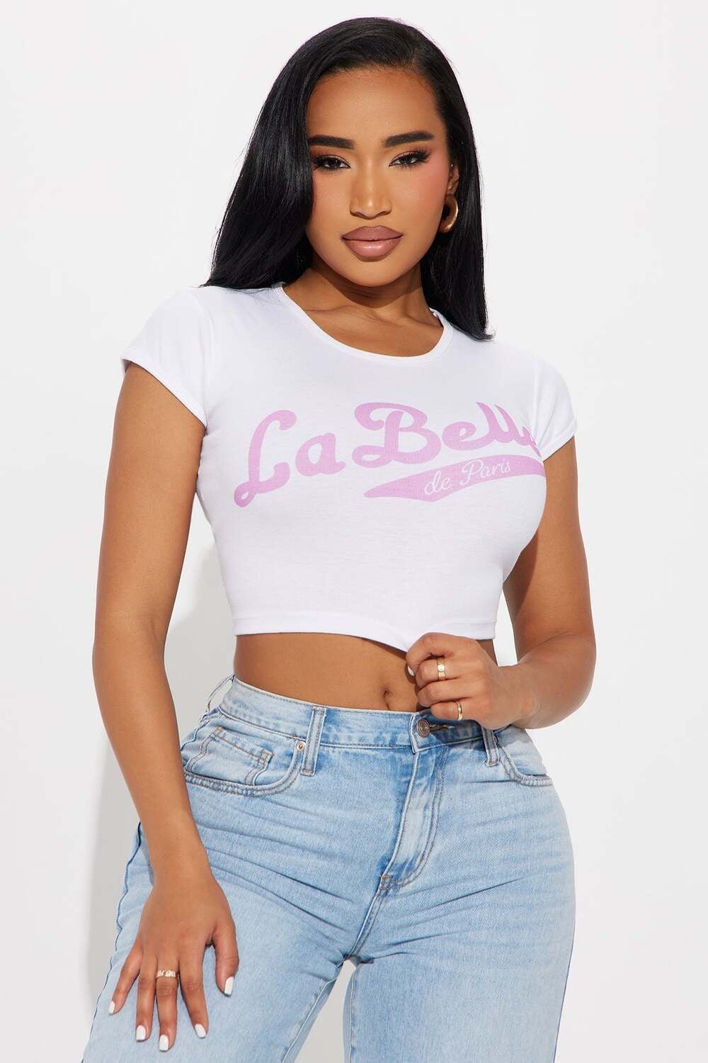 Nova Streetwear Cropped Graphic Tee