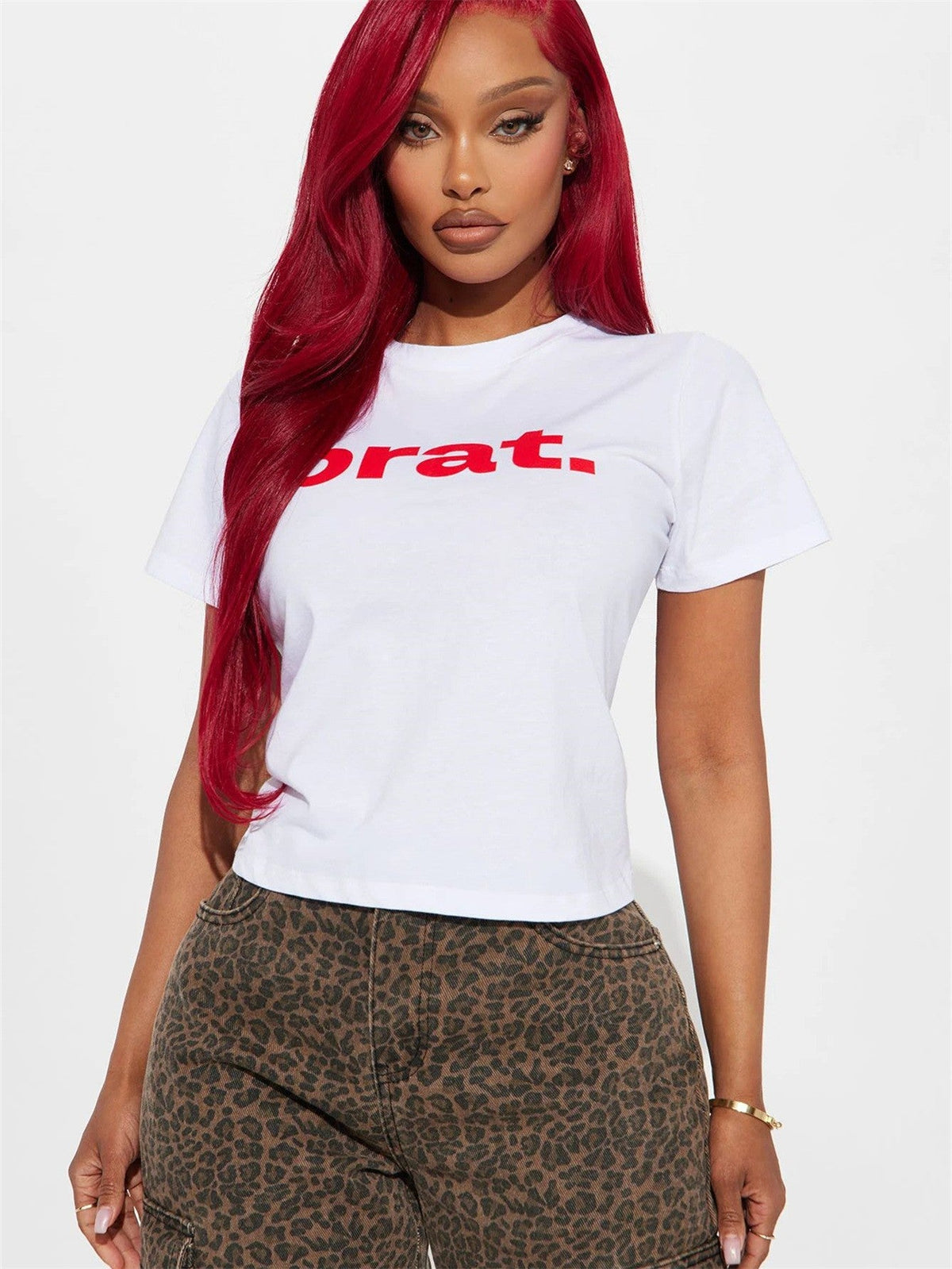 Nova Streetwear Cropped Graphic Tee